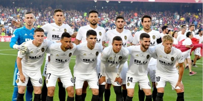 CLB Valencia: Tiểu sử, thành tích quá khứ của Bầy dơi 2 Lịch sử về những giai đoạn hình thành và phát triển