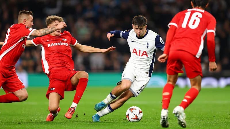 Soi kèo bóng đá AZ Alkmaar vs Tottenham, 00h45 07/03/2025 1 Soi kèo tài xỉu AZ Alkmaar vs Tottenham