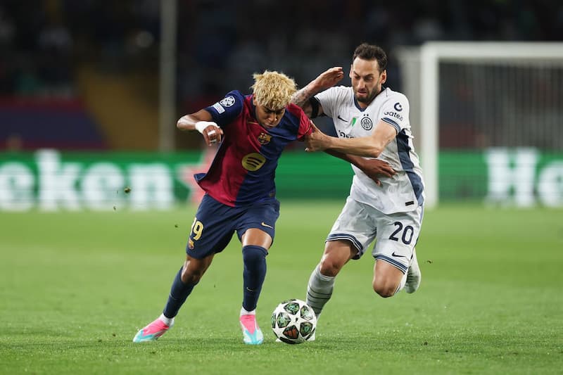 Soi kèo bóng đá Barcelona vs Inter Milan 02h00 01/05/2025 2 Soi kèo châu Á, kèo chấp Barcelona vs Inter Milan